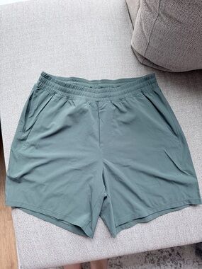 Men's Lululemon Pace Breaker Shorts